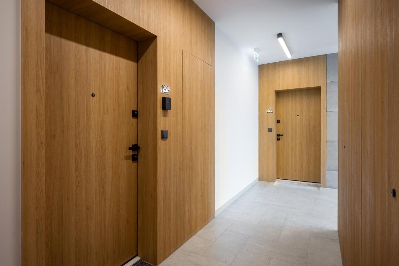 ורשה Wola Nakielska Comfort Apartment מראה חיצוני תמונה