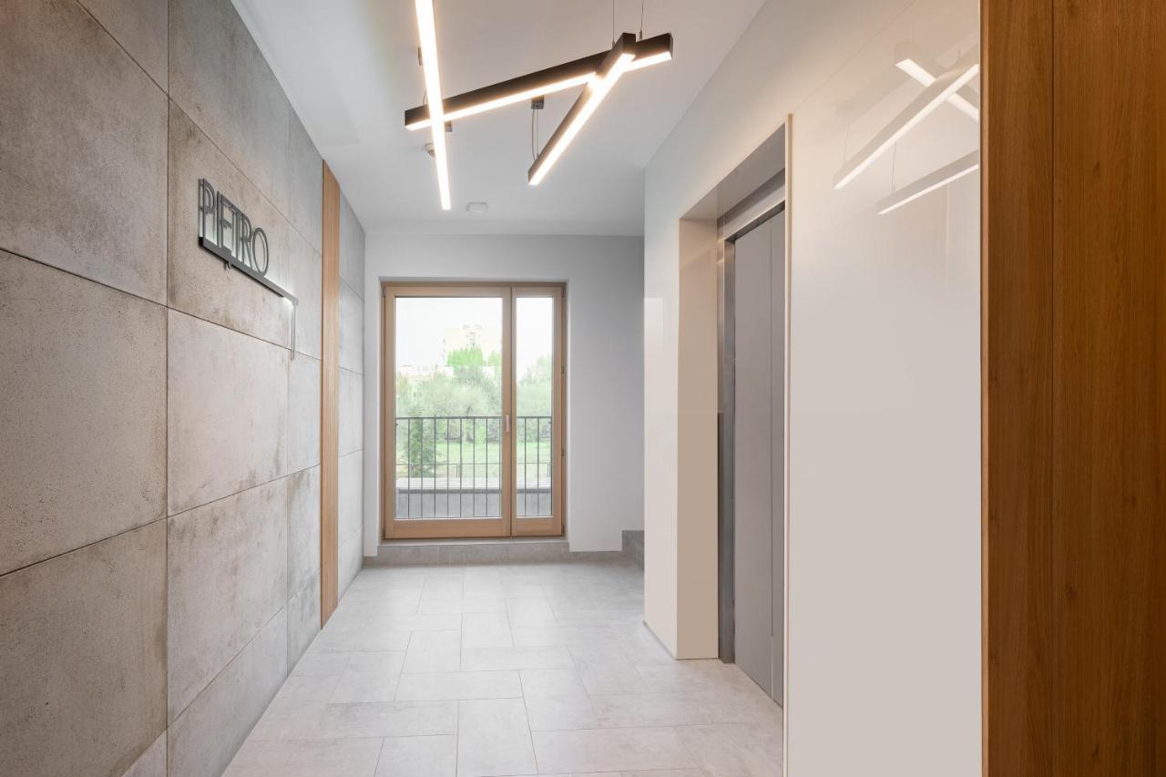 ורשה Wola Nakielska Comfort Apartment מראה חיצוני תמונה